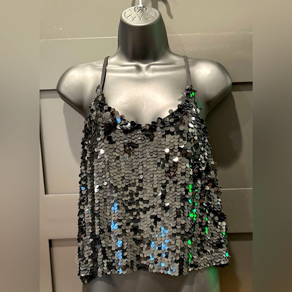 Walter Baker NWT Sequin Top - Picture 1 of 4